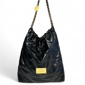 NWOT designer Black Quilted Chain-Handle Shoulder Bag